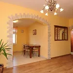 Cosy Close To The In By Renters Apartamento *