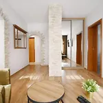 Cosy Close To The In By Renters * Sopot