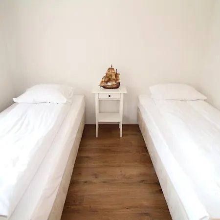 Cosy 3City Apartment Close To The Beach In Sopot By Noclegi Renters Apartament