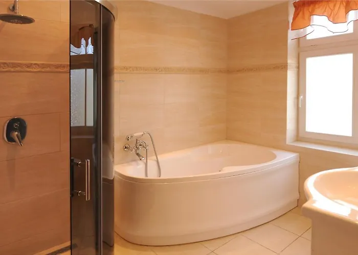 Cosy Close To The In By Renters דירה סופוט