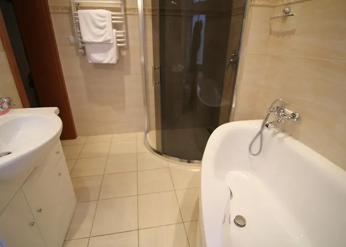 דירה Cosy Close To The In By Renters סופוט